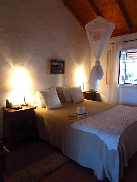 Cerca Do Sul Bed & Breakfast São Teotónio Cameră foto