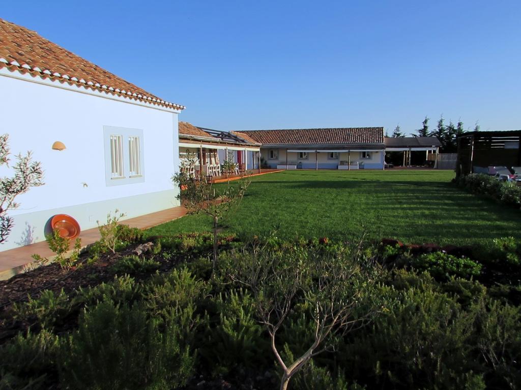 Cerca Do Sul Bed & Breakfast São Teotónio Exterior foto